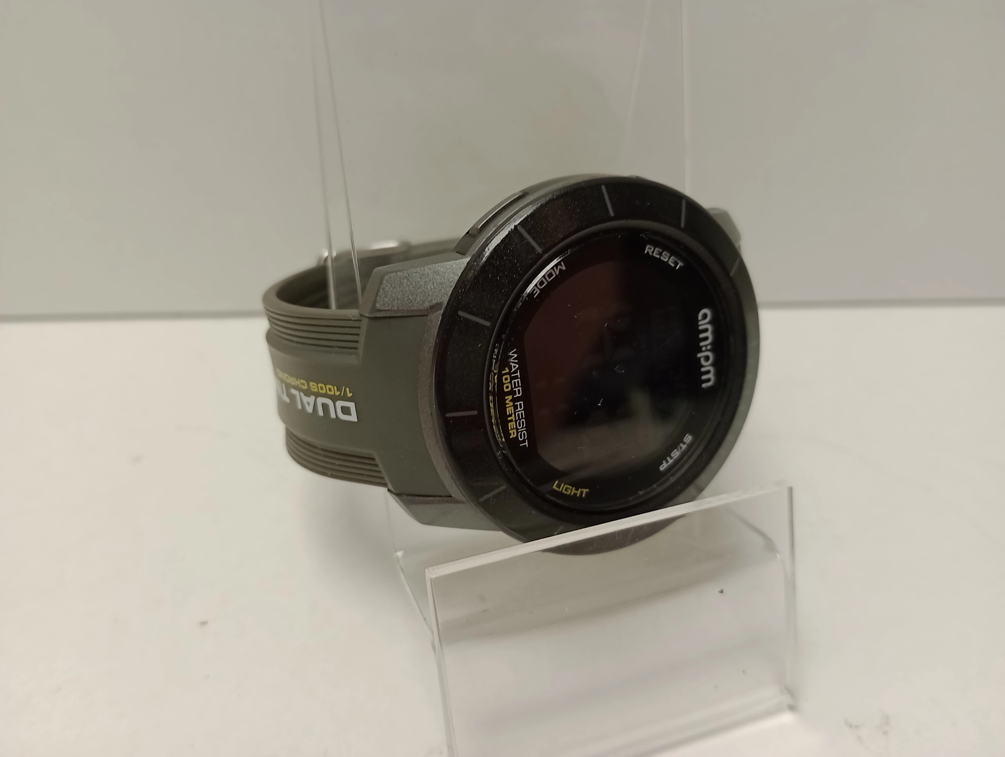 zegarek-ampm-czarny-stan-uzywany