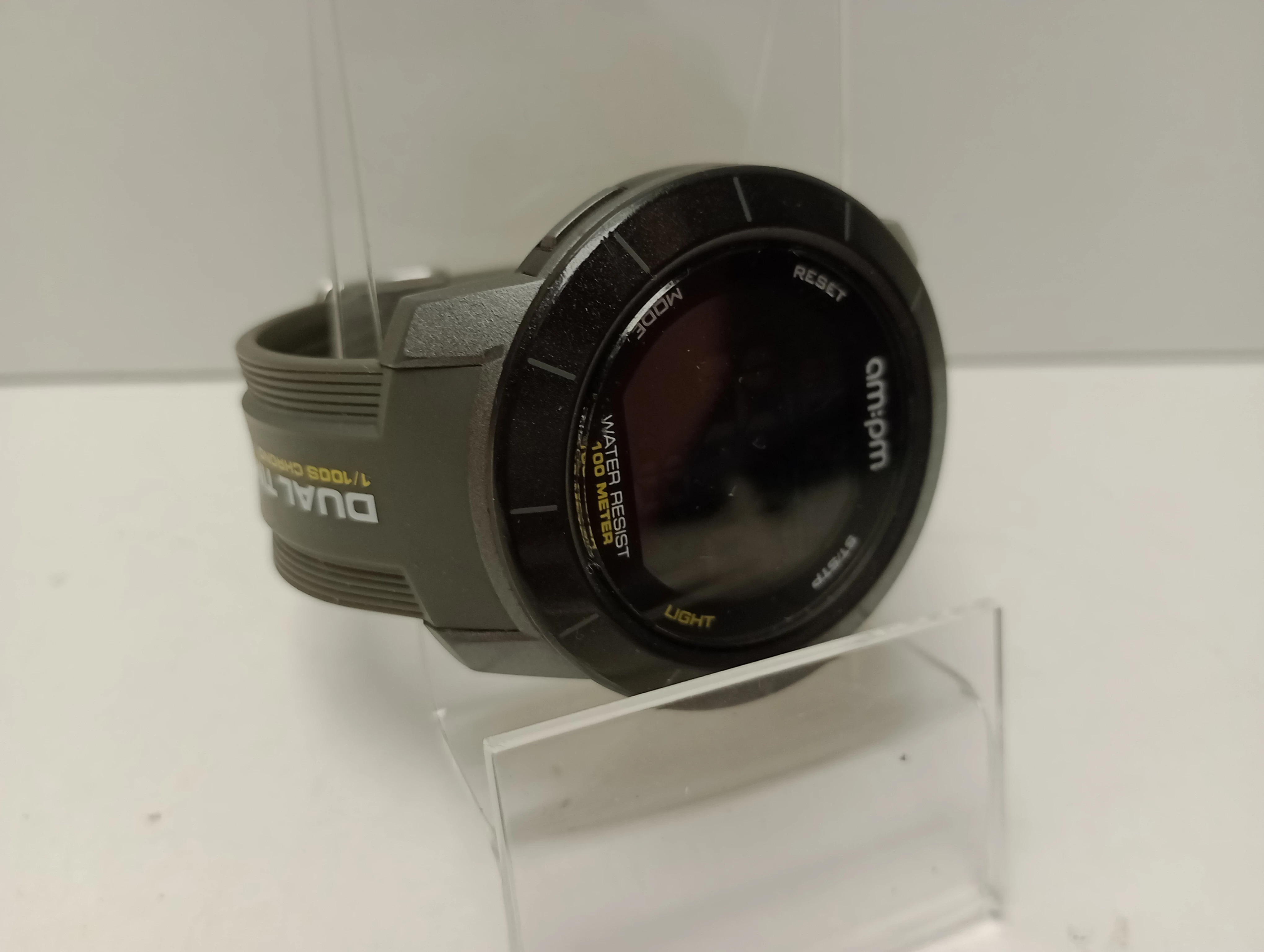 zegarek-ampm-czarny-osiedle-teatralne-3u15-krakow