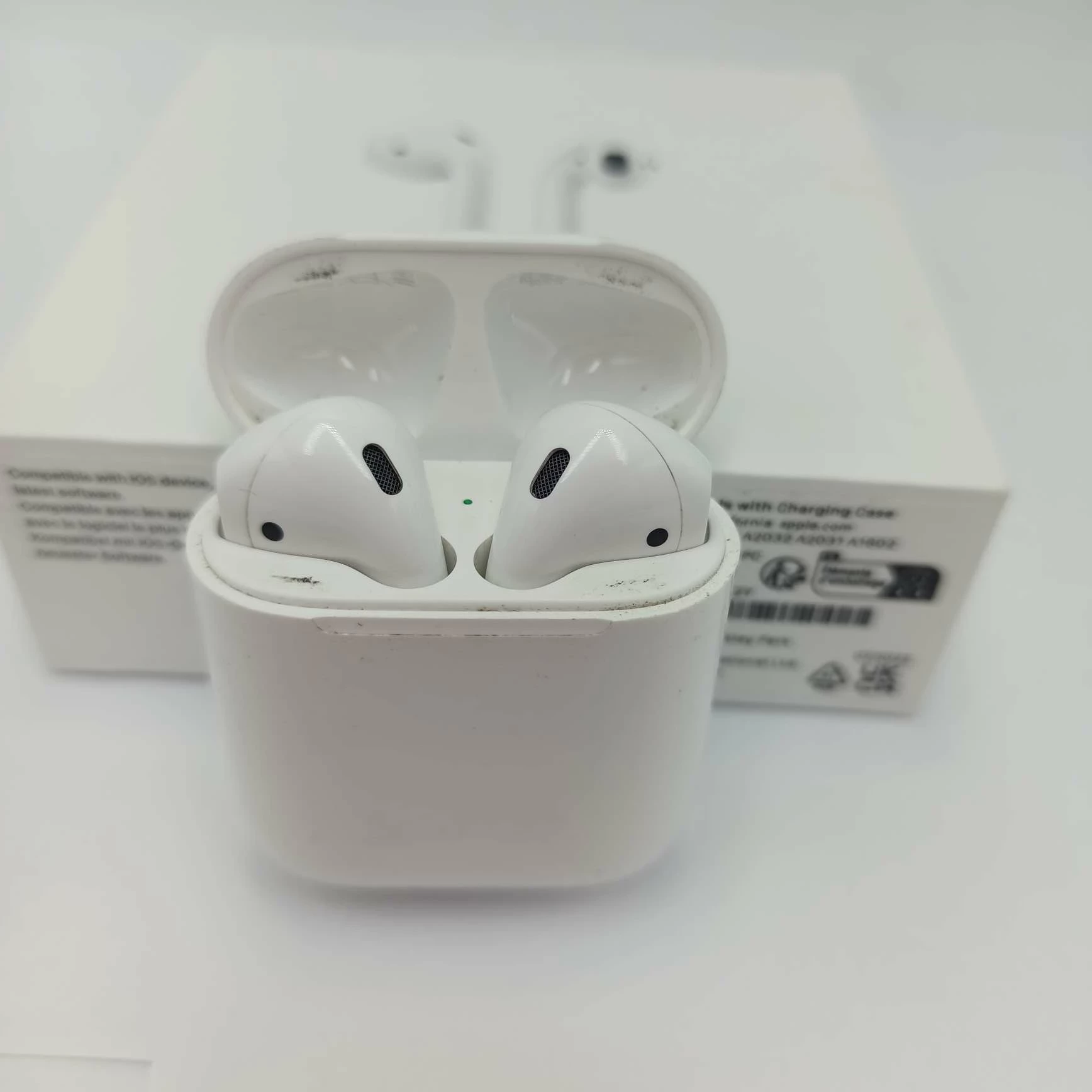 sluchawki-apple-airpods-a2032-a2031-a1602-rodzaj-sluchawek-douszne