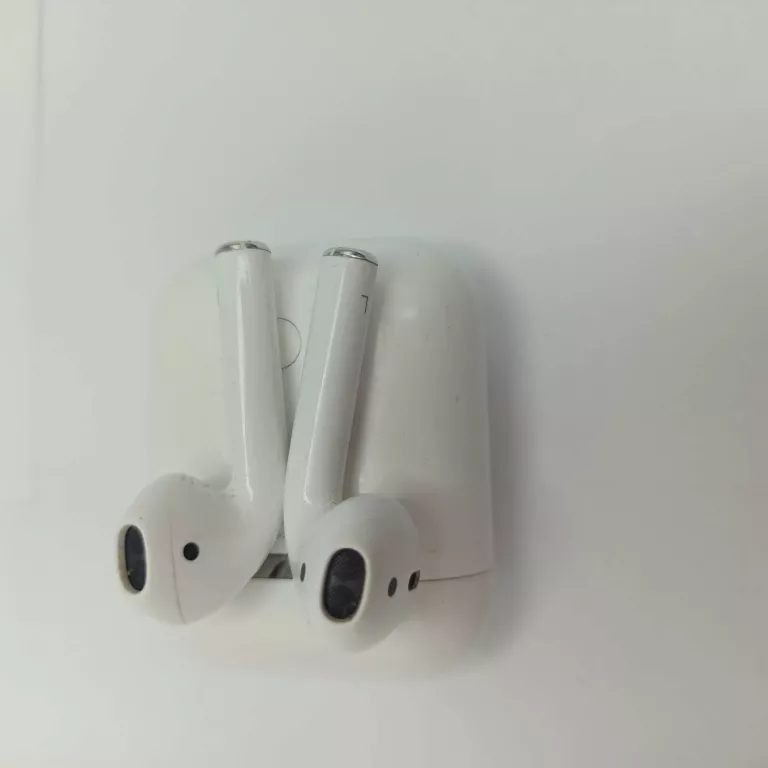 SŁUCHAWKI APPLE AIRPODS A2032 A2031 A1602