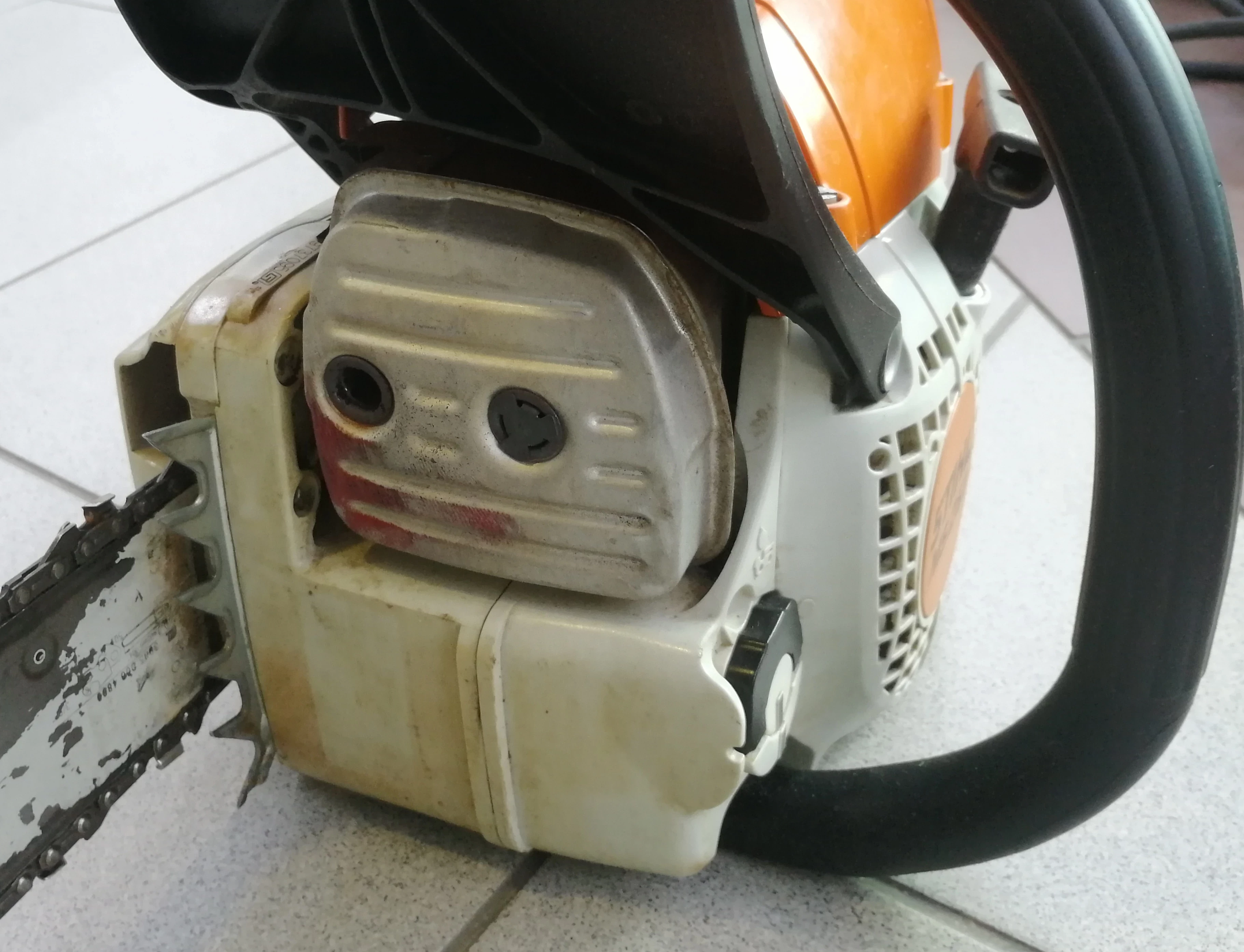 pila-spalinowa-stihl-ms-251-moc-km-1