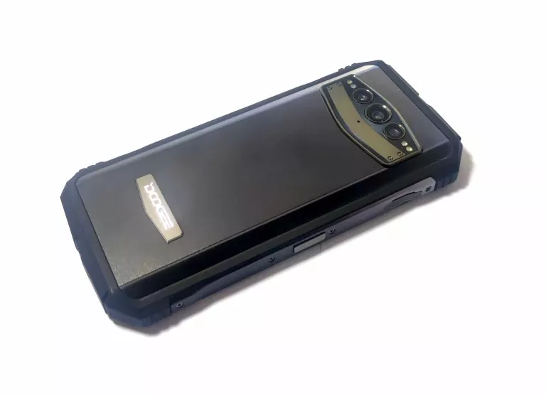 TELEFON DOOGEE V30T