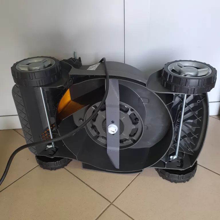 KOSIARKA ELEKTRYCZNA STIGA 35E 1000W