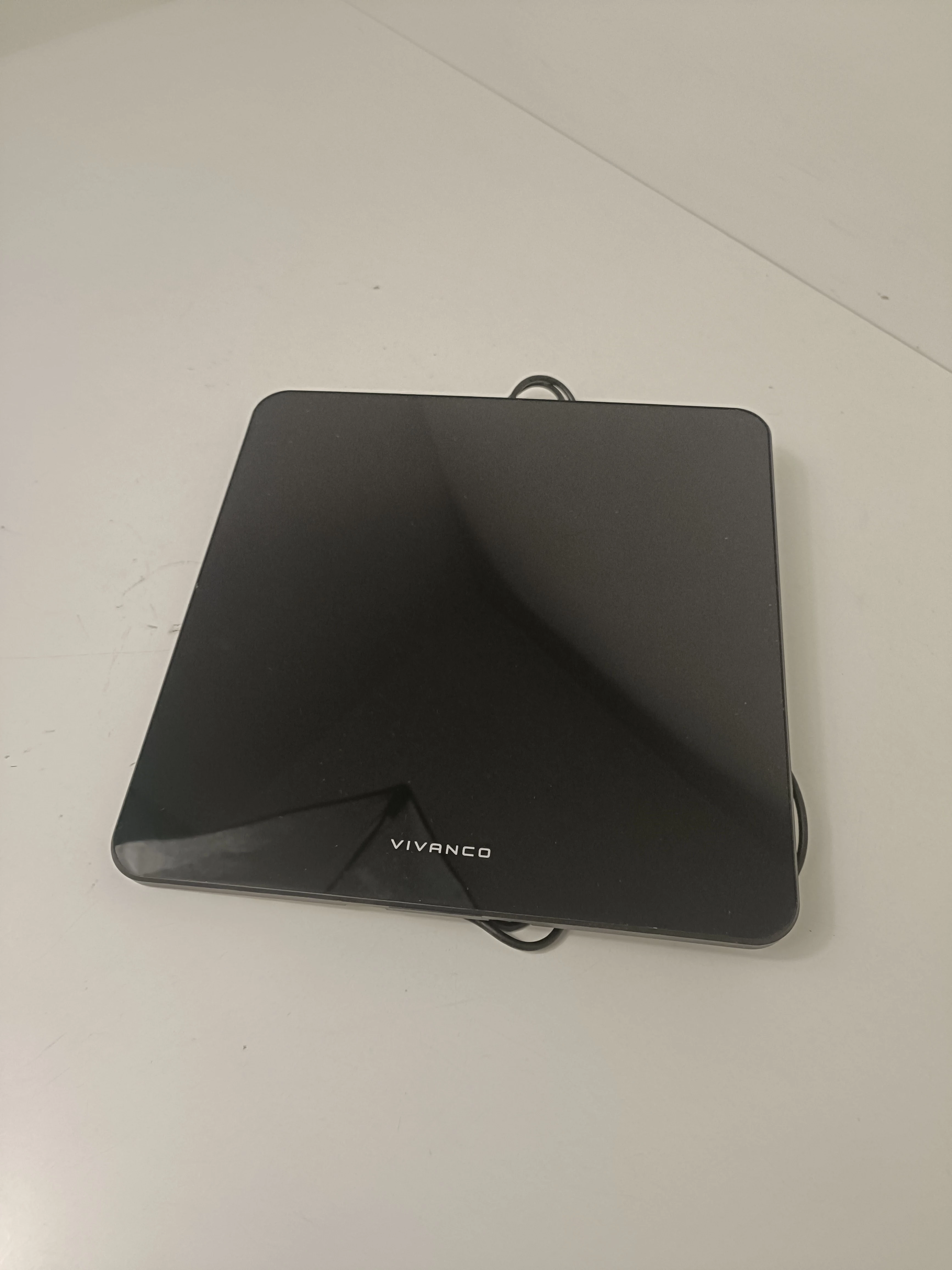 antena-wewnetrzna-vivanco-tva-4090-pudelko-stan-uzywany