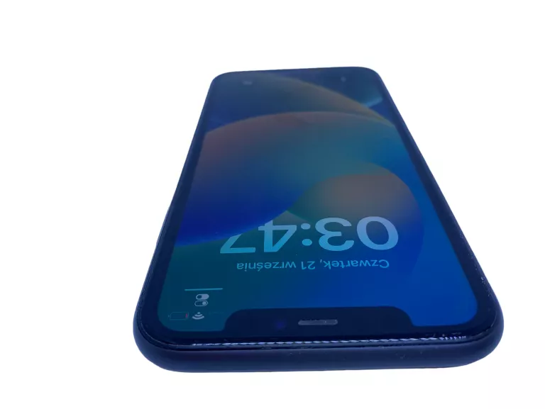 TELEFON IPHONE 11 64 GB 85%