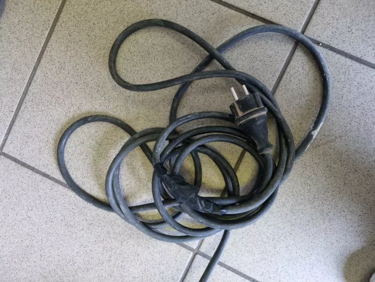 MŁOT UDAROWY BOSCH GBH 5-40 DCE