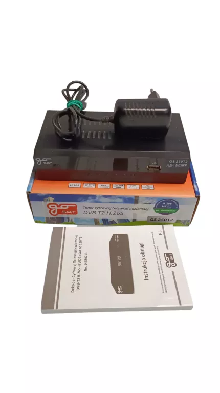 TUNER DEKODER TV NAZIEMNEJ DVB-T2 H.265 HEVC GOSAT | BRAK PILOTA