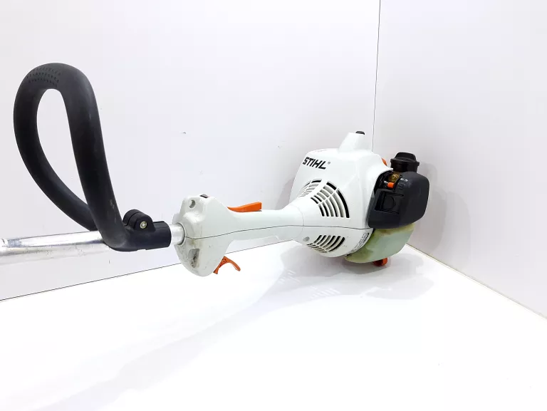 PODKASZARKA STIHL FS 38