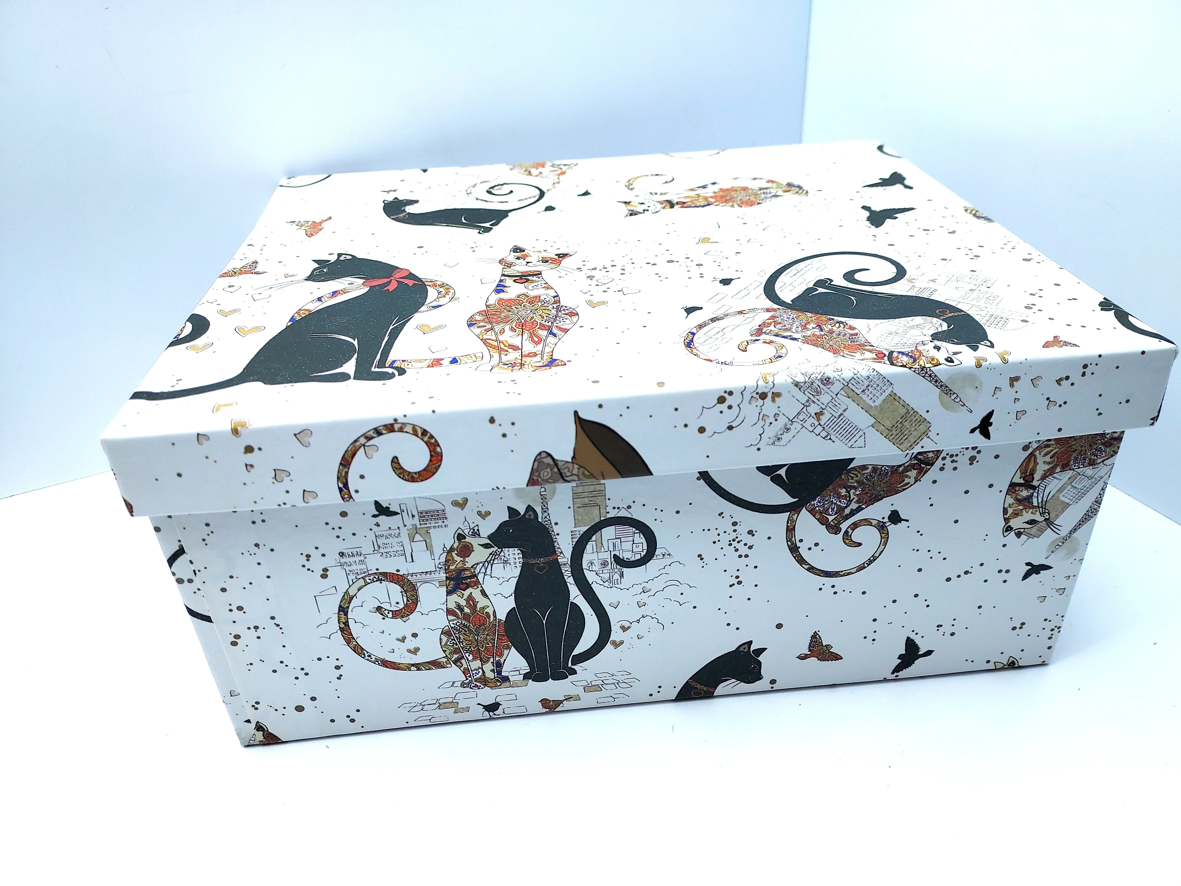 filizanki-queen-isabell-zakochane-koty-porcelana-marka-queen