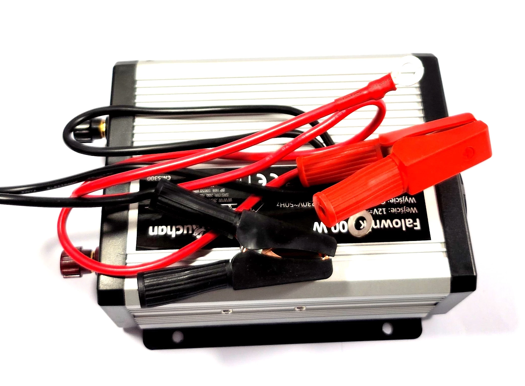 przetwornica-napiecia-falownik-sieciowy-300w-auchan-moc-uzytkowa-4000