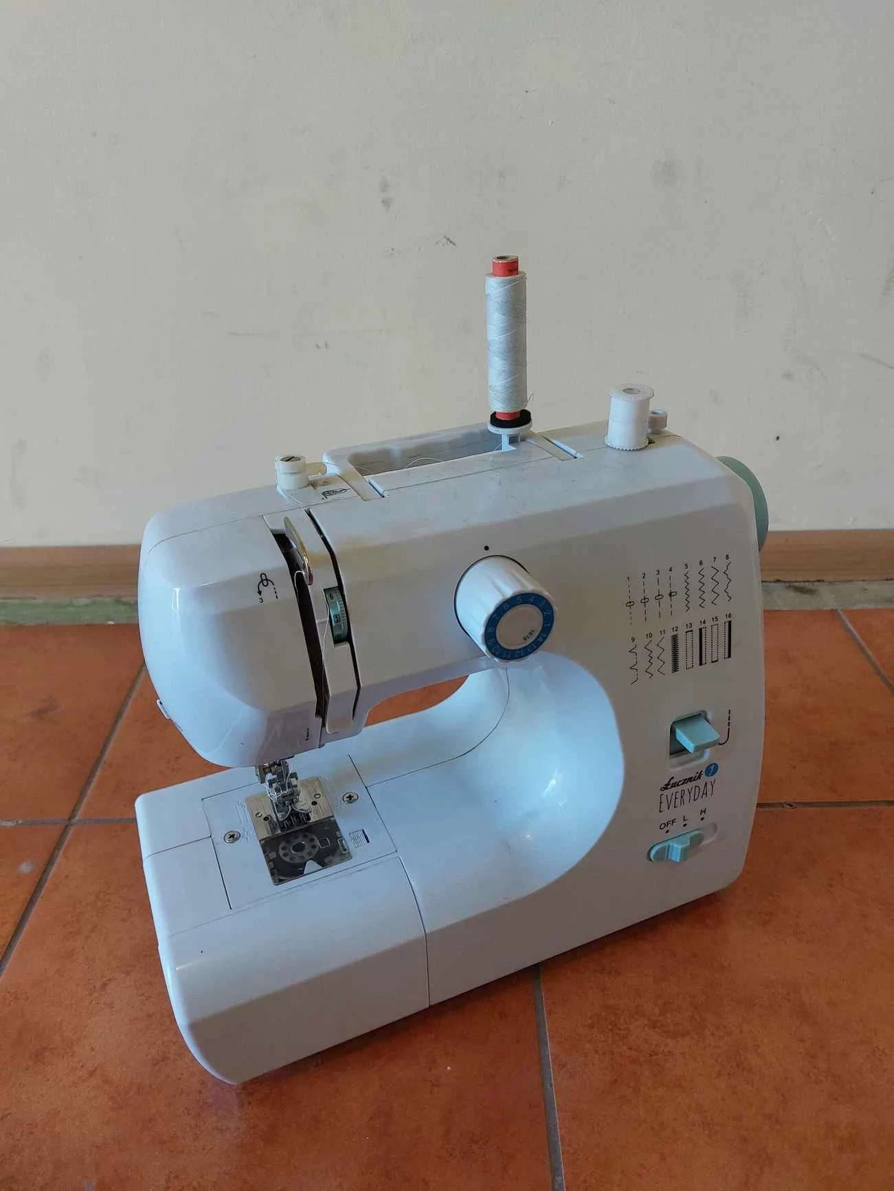 maszyna-do-szycia-lucznik-everyday-stan-uzywany