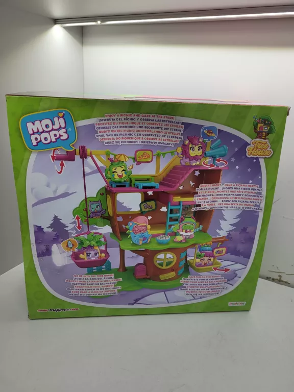 mojipops-tree-house-stan-powystawowy