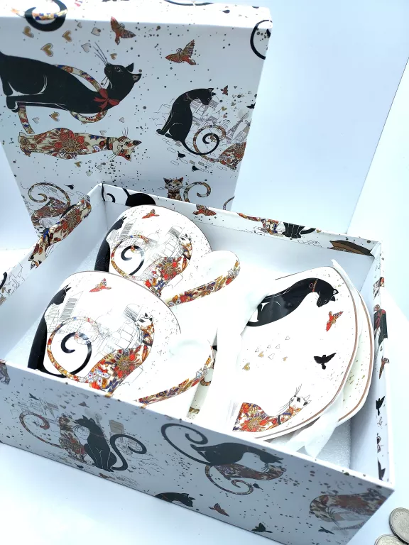 filizanki-queen-isabell-zakochane-koty-porcelana-pojemnosc-250