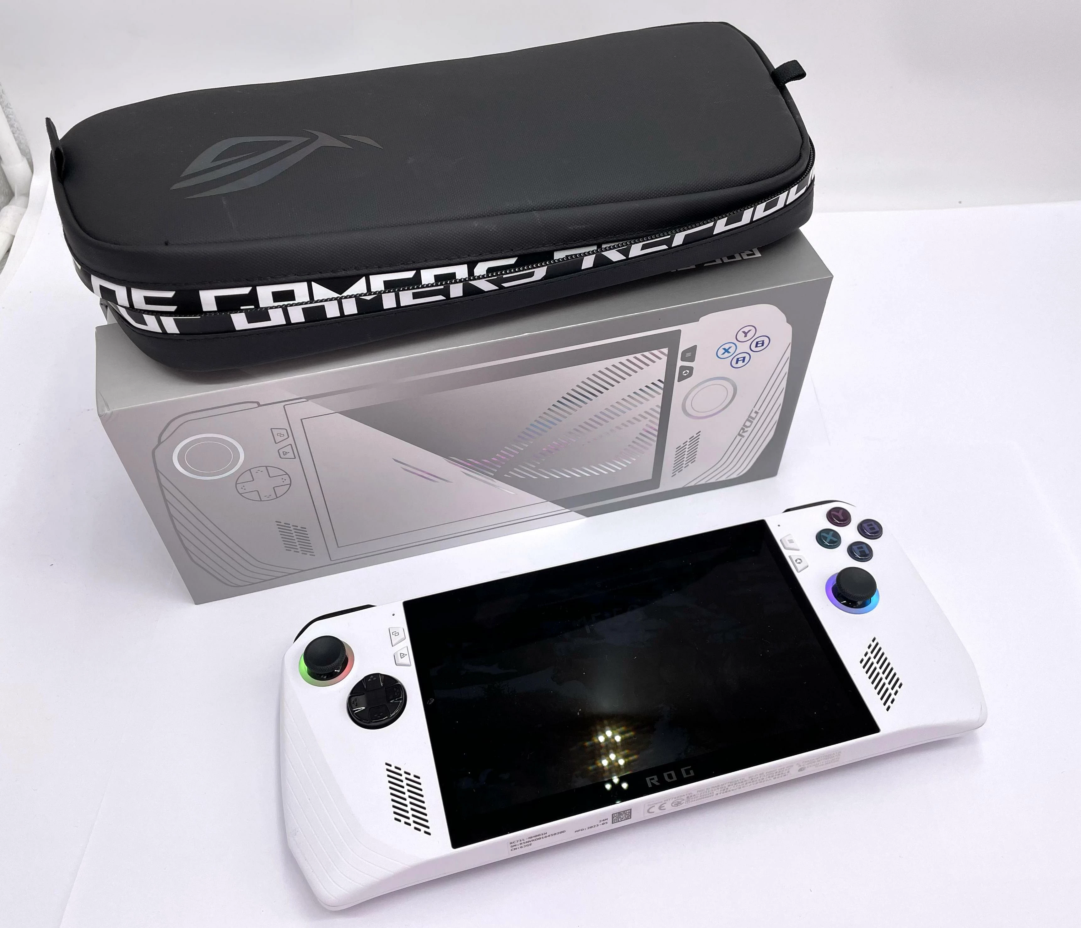 KONSOLA PRZENOŚNA ASUS ROG ALLY RC71LNH001W Konsole Loombard.pl