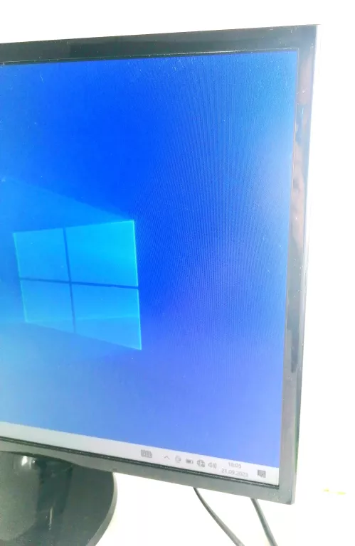 monitor-samsung-s24f354fhuxen-rodzaj-podswietlania-led