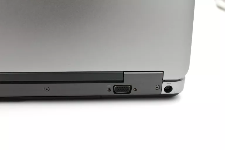 LAPTOP DELL LATITUDE E6540~I5~SSD 120GB~RAM 4GB~
