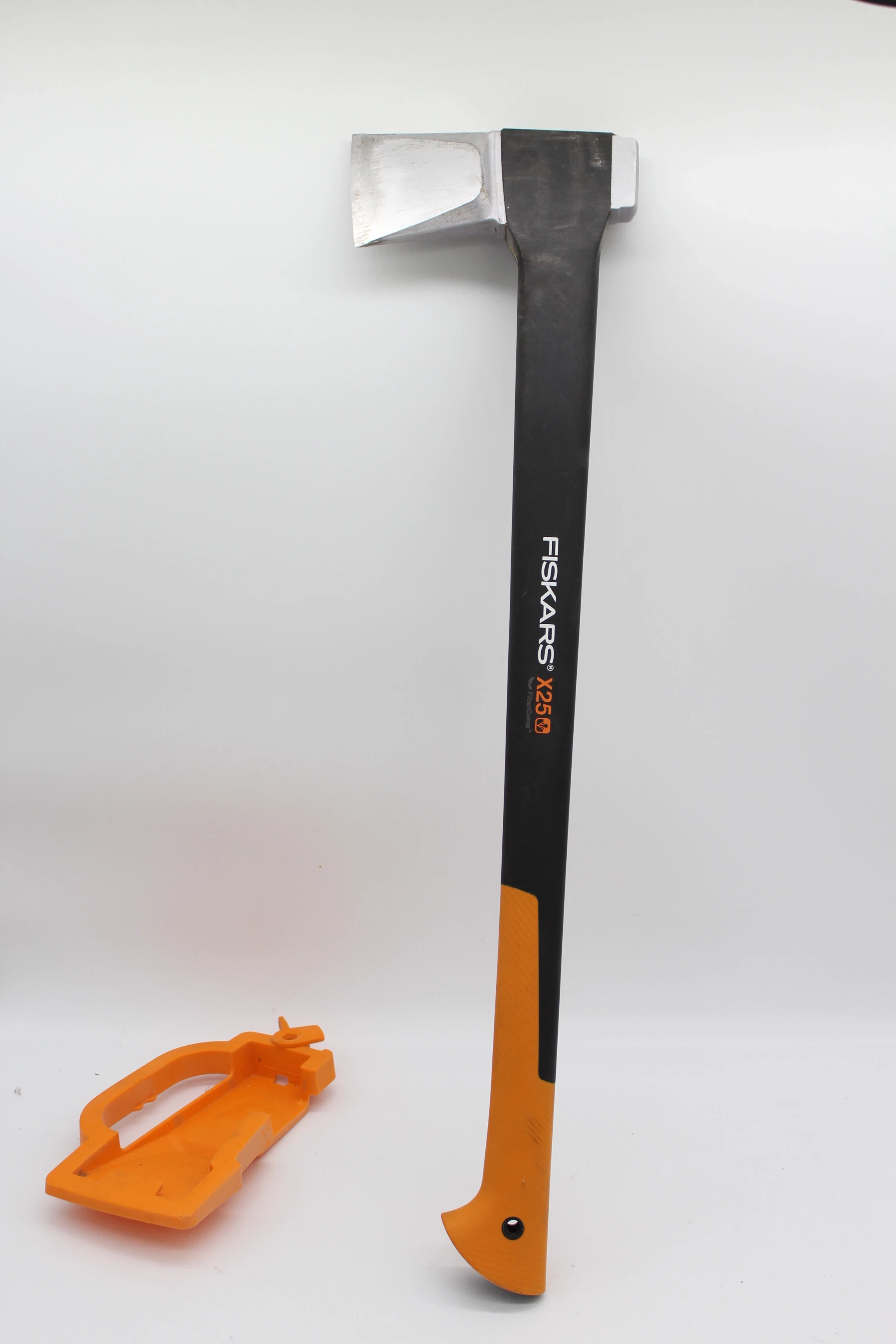 siekiera-fiskars-x25-ean-gtin-4250689511564