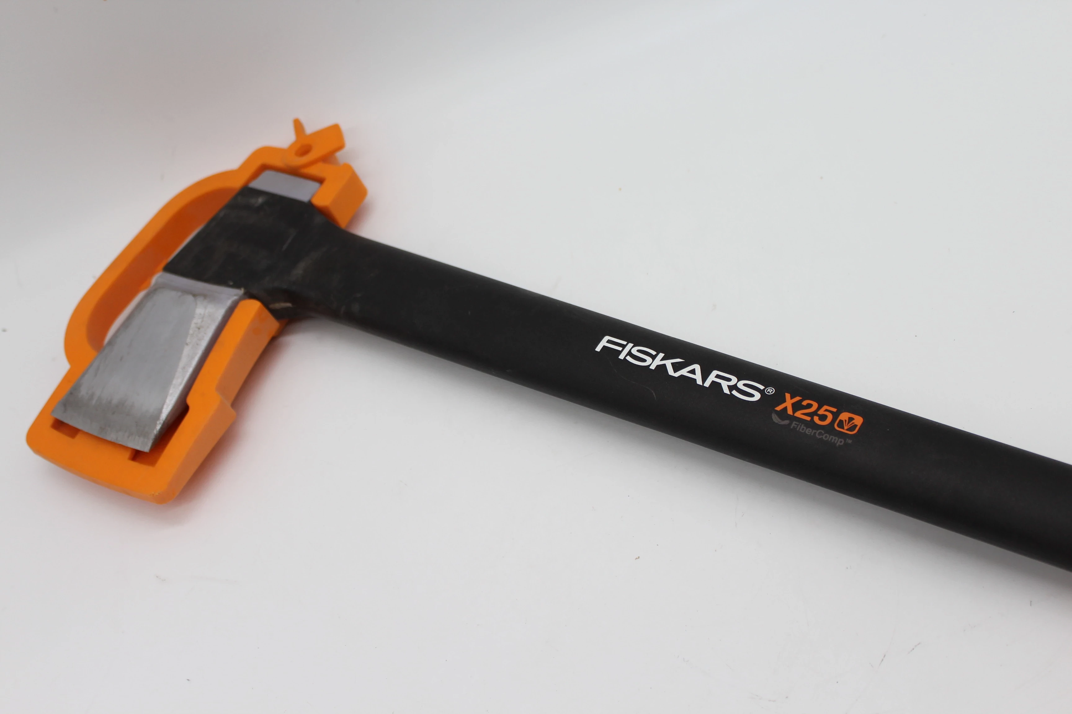 siekiera-fiskars-x25-kod-producenta-1015643
