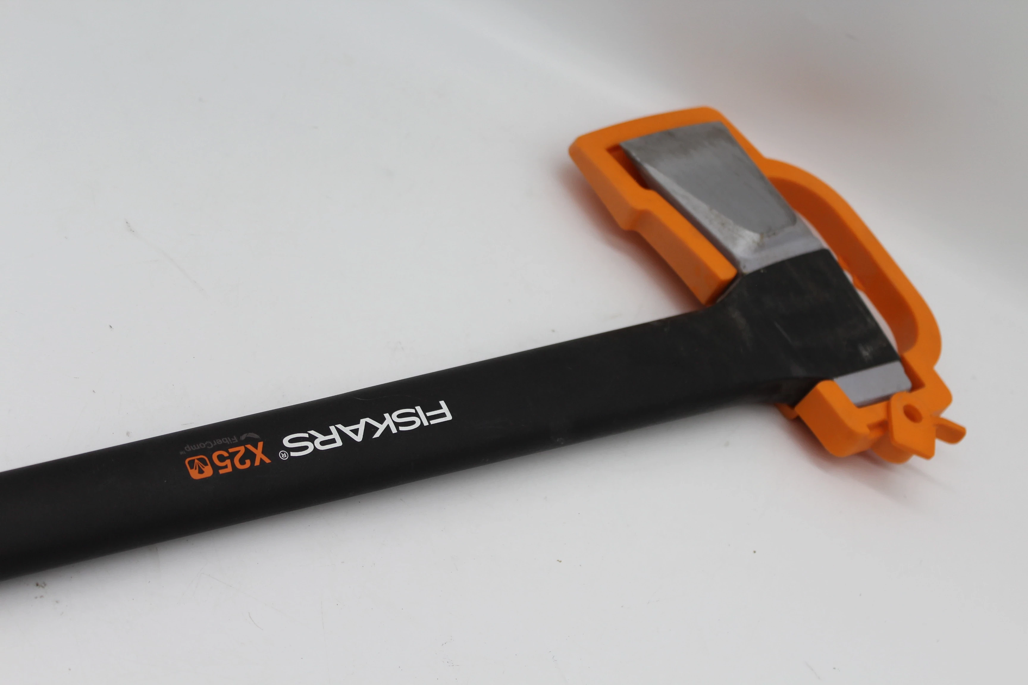 siekiera-fiskars-x25-zabikowska-47-lubon-sc