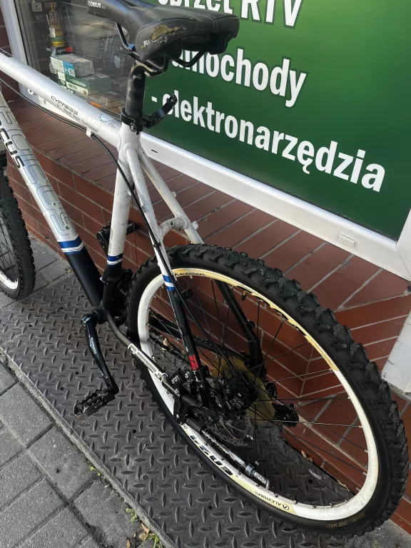 rower-focus-cypress-xl-sprawny-polecam-kolor-niebieski