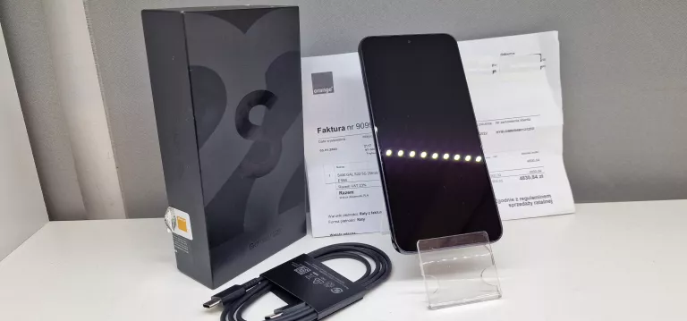 samsung-galaxy-s22-2568-gb-opis-pojemnosc-akumulatora-3700