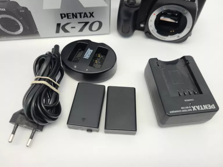 LUSTRZANKA PENTAX K-70 CZARNY BODY