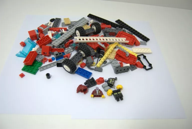 LEGO CITY 60231 TERENÓWKA KOMENDANTKI STRAŻY POŻARNEJ