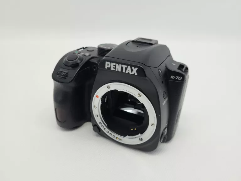 LUSTRZANKA PENTAX K-70 CZARNY BODY