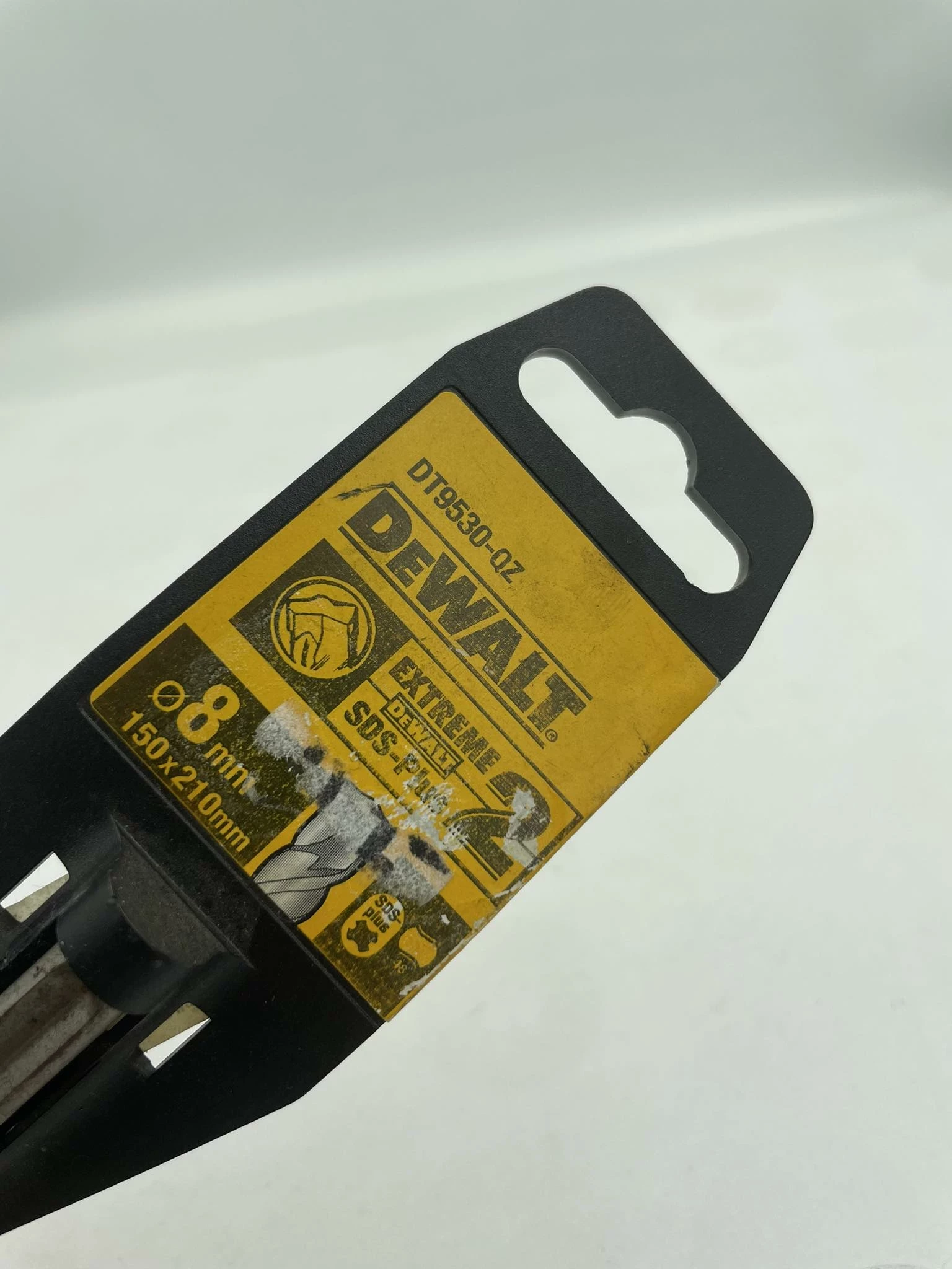 wiertlo-dewalt-8mm-150x210mm-warto-stan-powystawowy