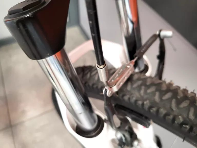 rower-rockrider-st-100-rozmiar-ramy-brak-informacji