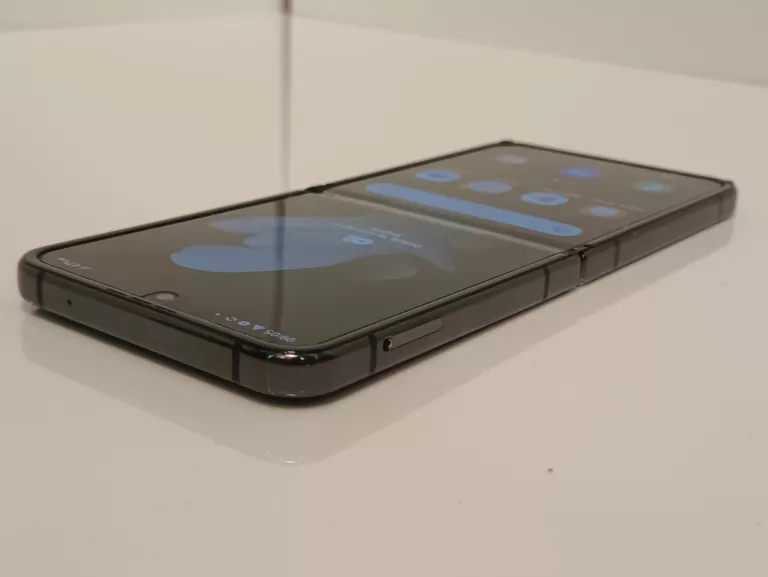 TELEFON SAMSUNG GALAXY Z FLIP 4 T- MOBILE