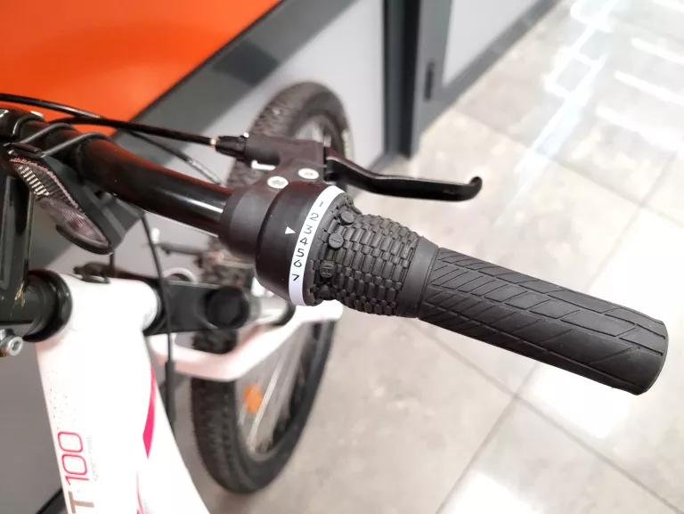 rower-rockrider-st-100-rozmiar-kola-inny