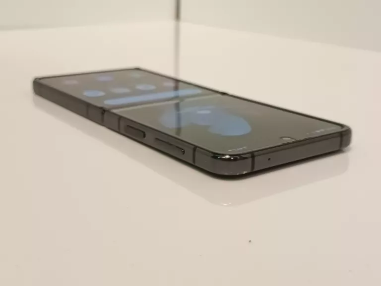 TELEFON SAMSUNG GALAXY Z FLIP 4 T- MOBILE