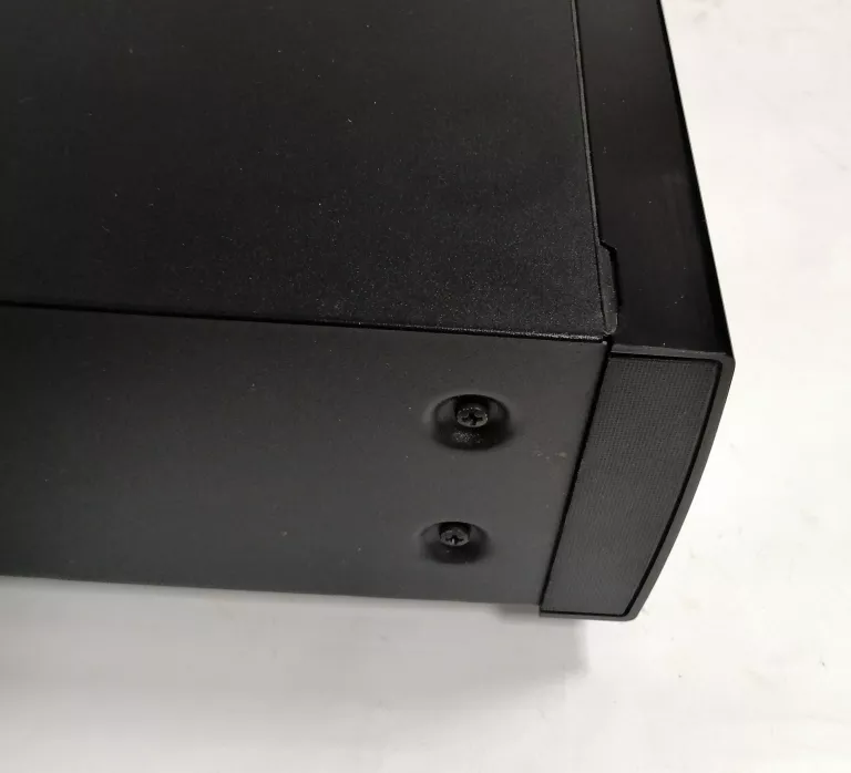 ODTWARZACZ CD KENWOOD DP-1050