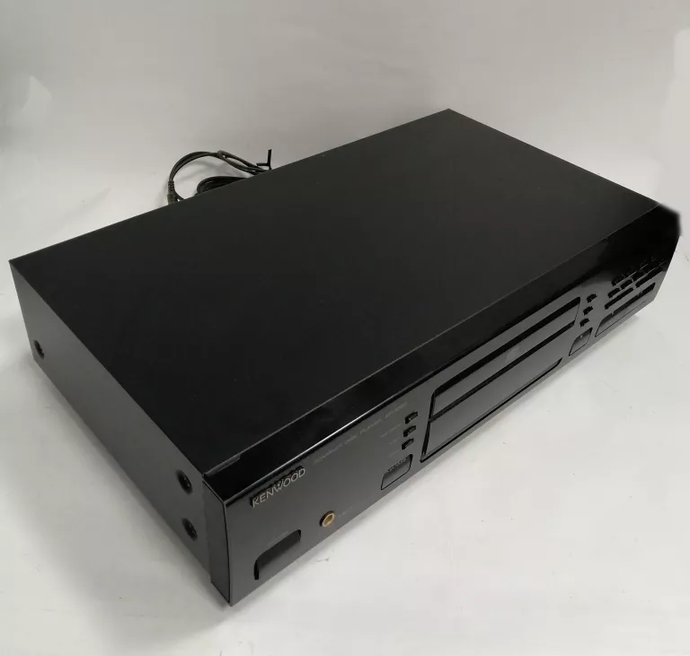 ODTWARZACZ CD KENWOOD DP-1050