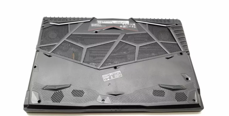 LAPTOP MSI GL65 9SC 16/512GB