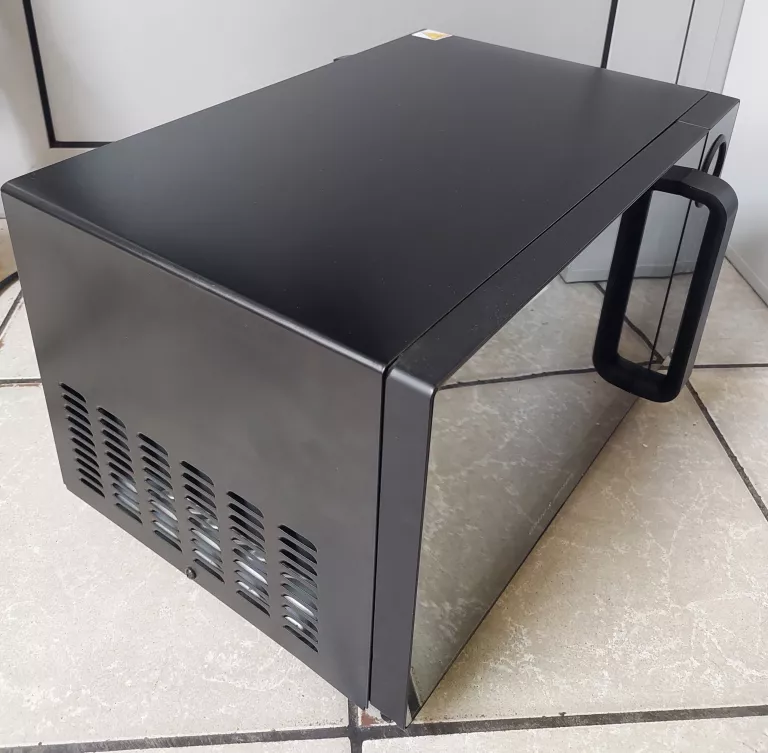 kuchenka-mikrofalowa-gotze-jensen-mo801k-moc-mikrofal-1400