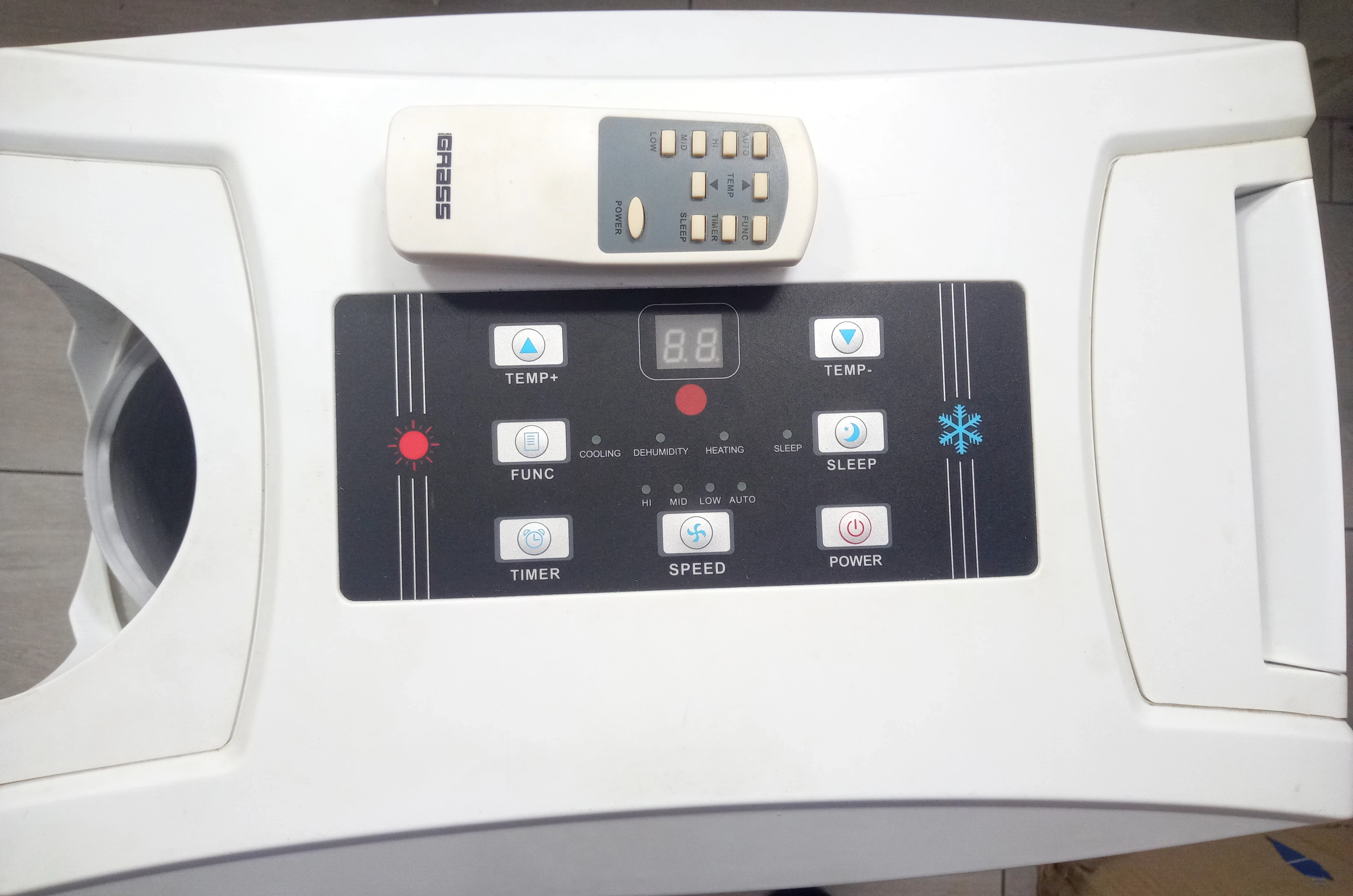 klimatyzator-ravanson-ky-9000-rura-i-pilot-typ-klimatyzator