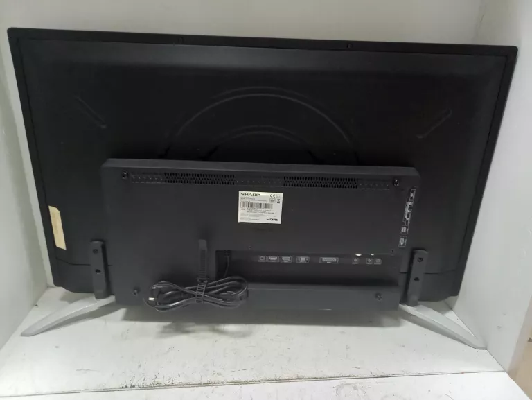 TELEWIZOR SHARP 32' + PILOT