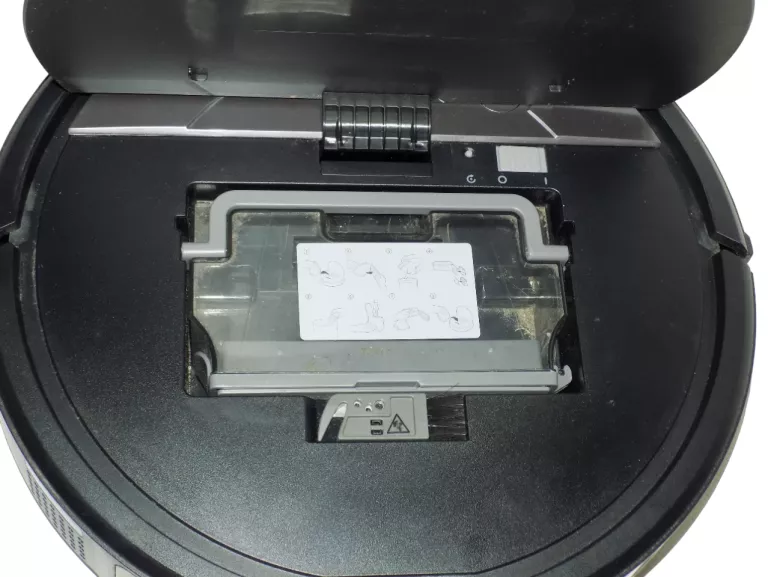 robot-sprzatajacy-irobot-roomba-combo-r113840-gwr-czas-pracy-bezprzewodowej-110