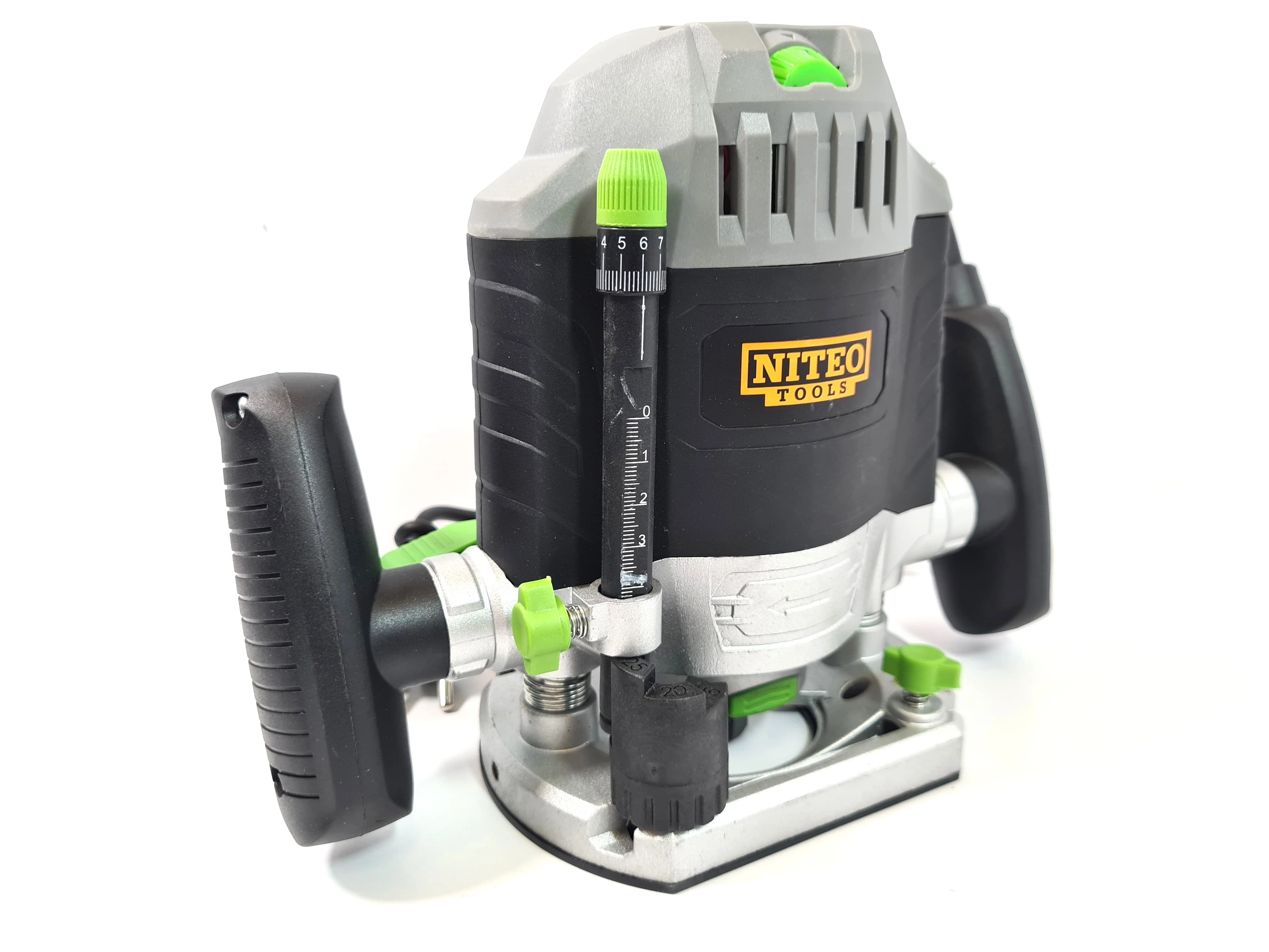 frezarka-gornowrzecionowa-niteo-1200w-kod-producenta-mm120022-21