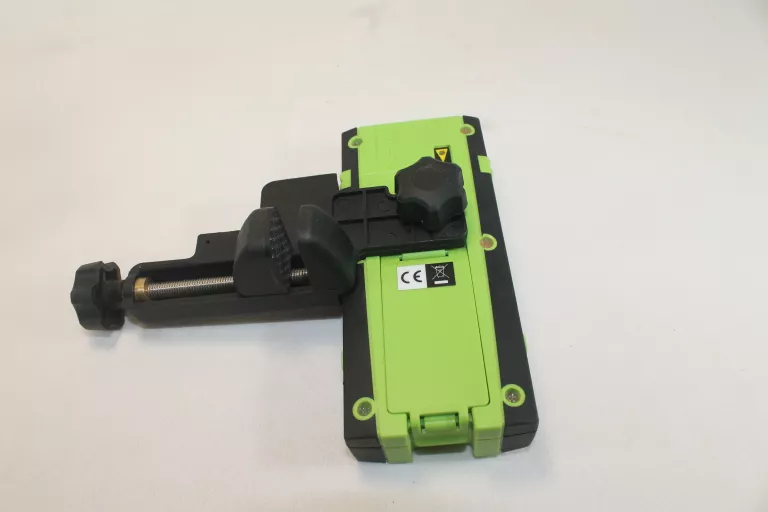 LASER KRZYŻOWY HUEPAR 902CG 50 M W FUTERALE CZARNY