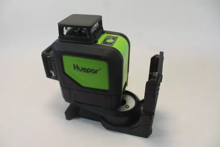 LASER KRZYŻOWY HUEPAR 902CG 50 M W FUTERALE CZARNY