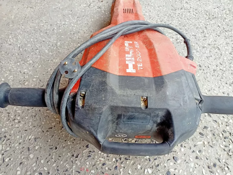 MŁOT WYBURZENIOWY HILTI TE-2000 AVR