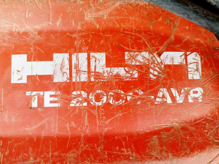 MŁOT WYBURZENIOWY HILTI TE-2000 AVR