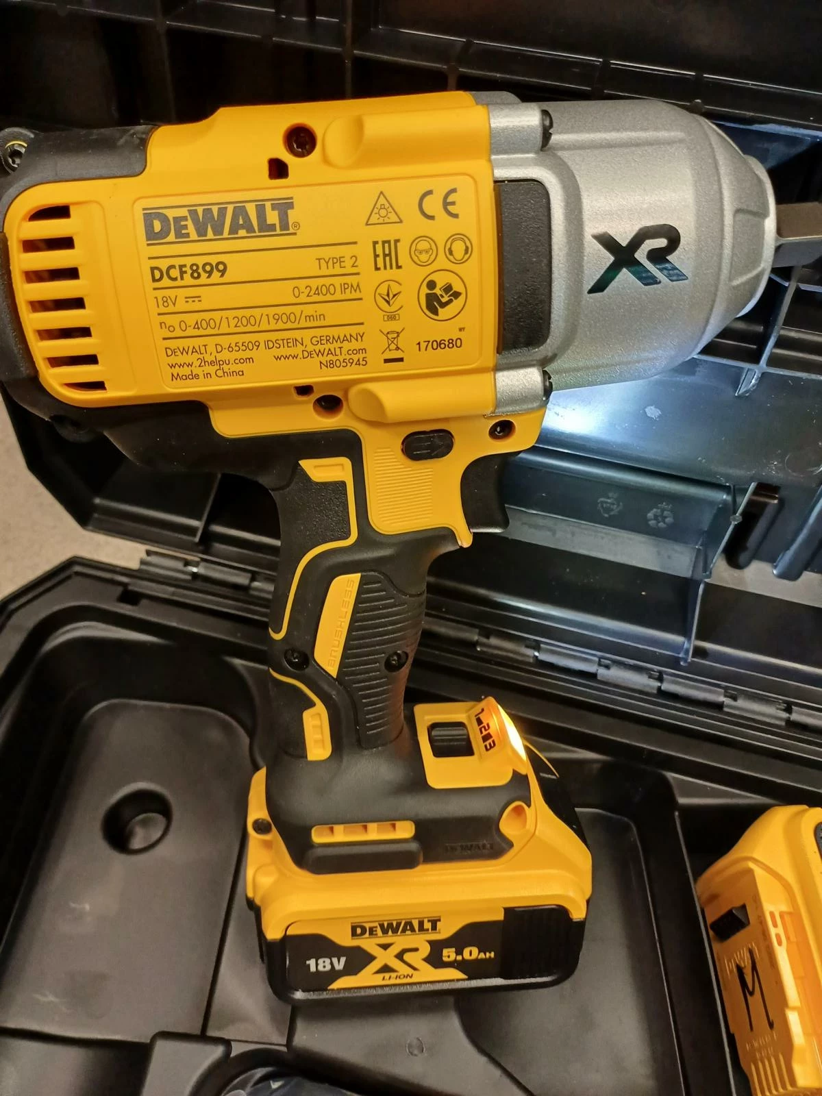 klucz-udarowy-dewalt-dcf899p2-komplet-igla-kod-producenta-dcf899p2-qw