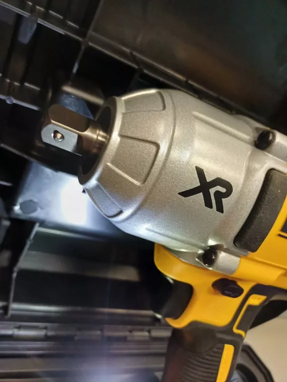 klucz-udarowy-dewalt-dcf899p2-komplet-igla-marka-dewalt