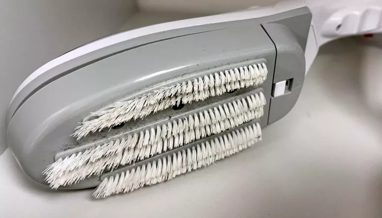 zelazko-reczne-parowe-tobi-kolor-dominujacy-bialy