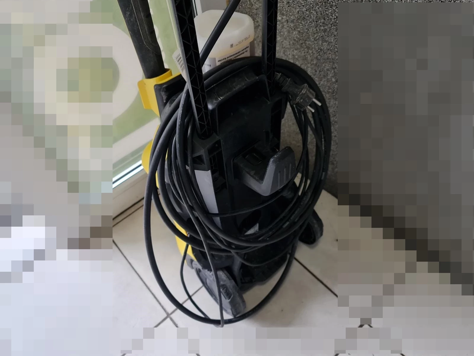 myjka-cisnieniowa-karcher-k4-full-control-napiecie-zasilania-230