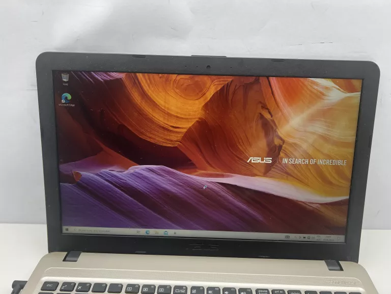 LAPTOP ASUS R540UB-DM084T 15,6 " INTEL CORE I3 4 GB / 1128 GB